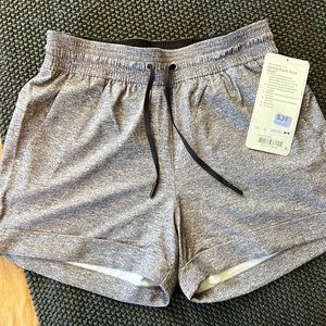 Lululemon Spring Break Away Short